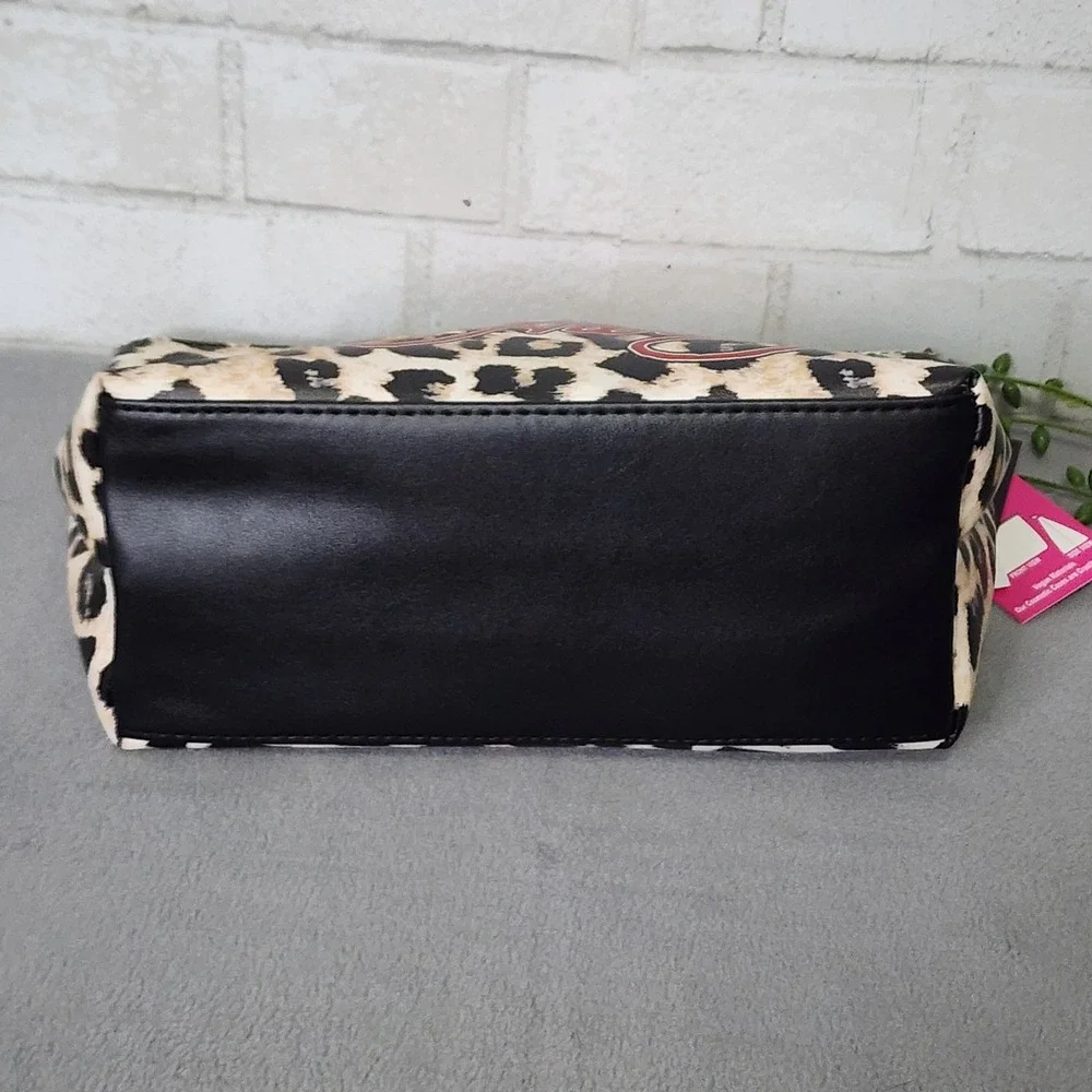 Ed Hardy Cosmetic‎ Case Women Tan Leopard Eternal Love Tattoo Graphic Bag NEW
